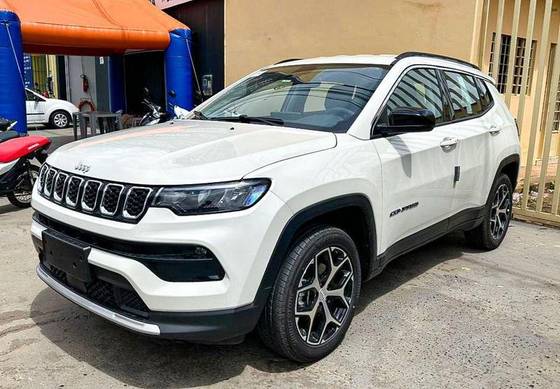 JEEP COMPASS 1.3 T270 TURBO FLEX LONGITUDE AT6 JEEP COMPASS 1.3 T270 TURBO FLEX LONGITUDE AT6
